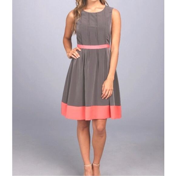 Jessica Simpson Dresses & Skirts - JESSICA SIMPSON ~ Grey Fit & Flare Dress with Coral Color Block Banding ~ Size 6